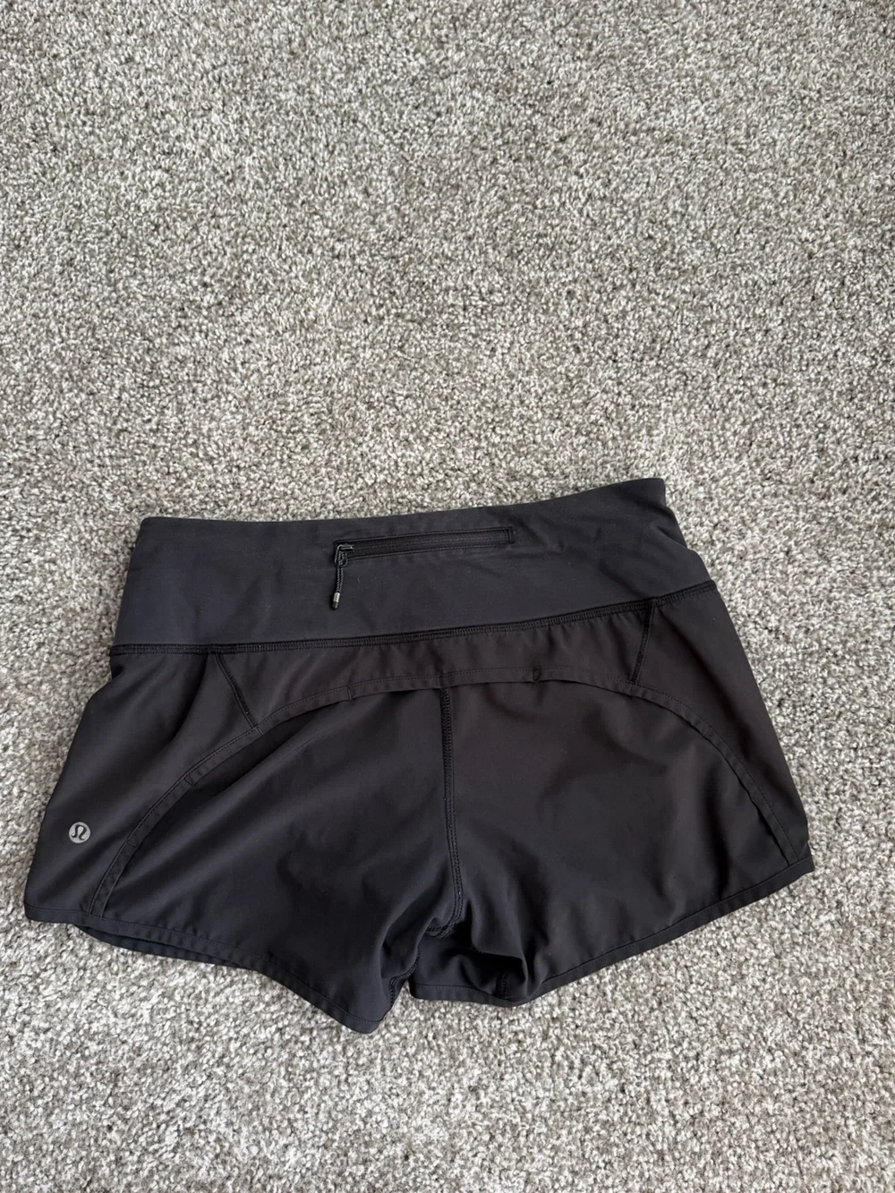 Lululemon Speed Up Short Hi-Rise + Run Times Short II *4